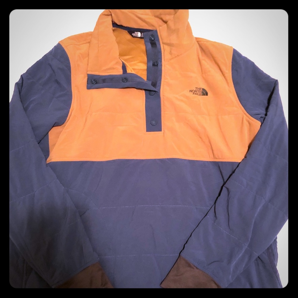 North Face Women’s Mountain Sweatshirt Pullover